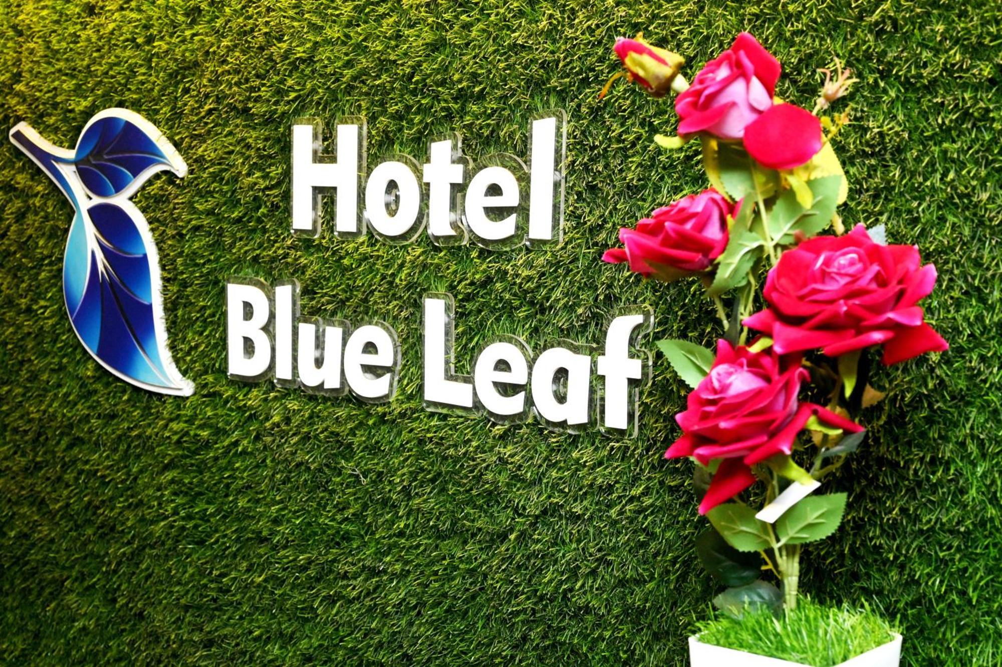 Hotel Blue Leaf Rajkot Buitenkant foto